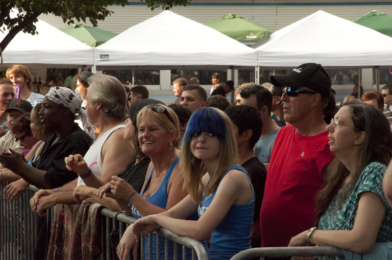 crowd5